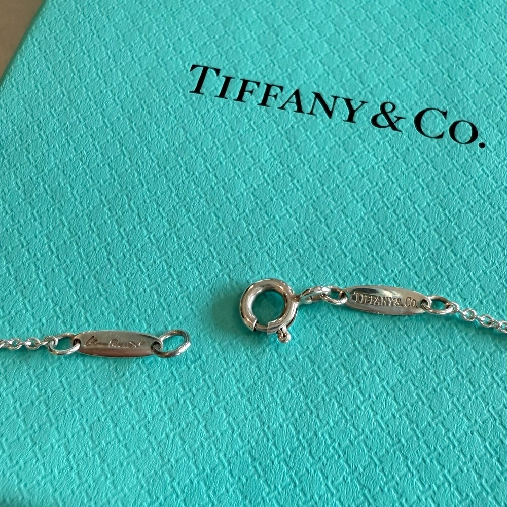 Tiffany & Co. Silver Teardrop Necklace - Picture 3 of 5